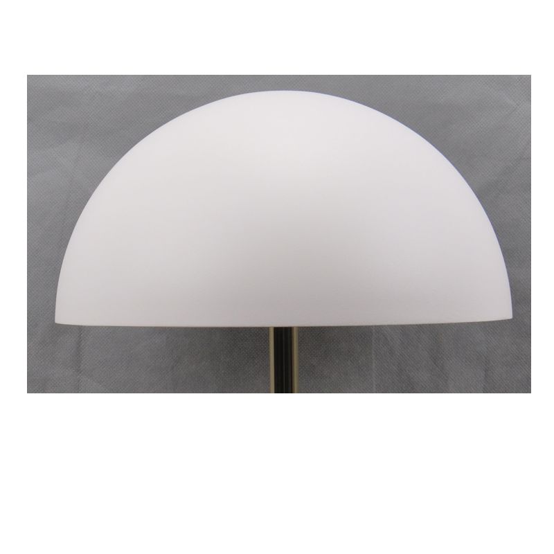 Високоволтова LED лампа за маса с бетонна основа