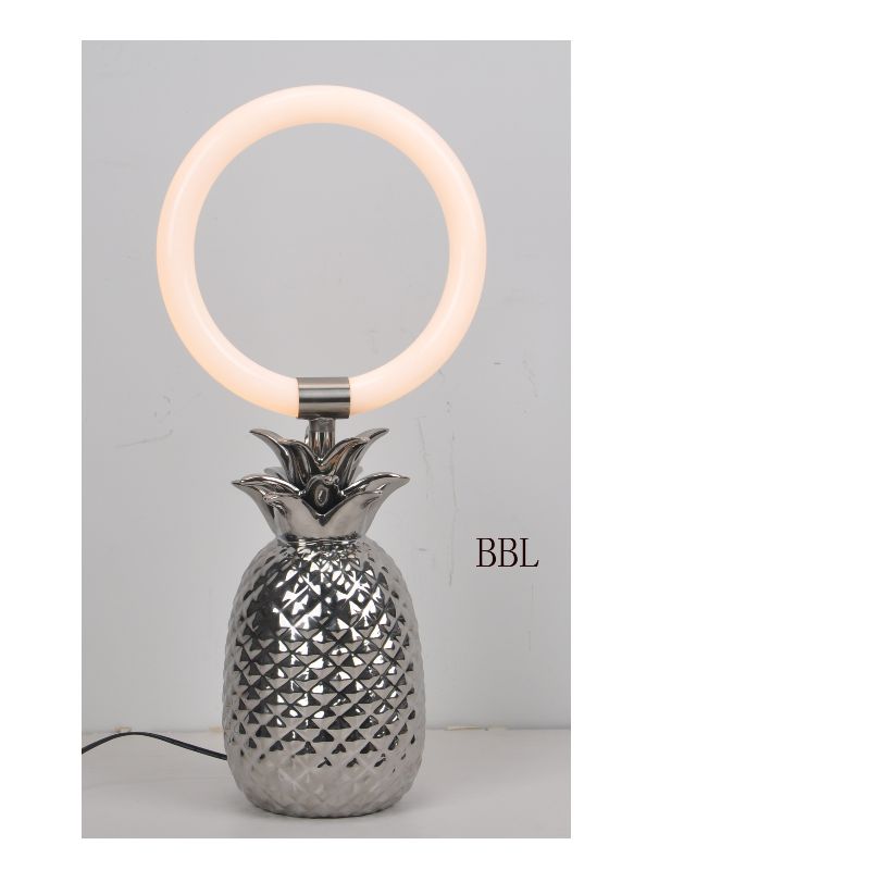 Светодиодна лампа с керамична лампа за ананас и акрилен пръстен