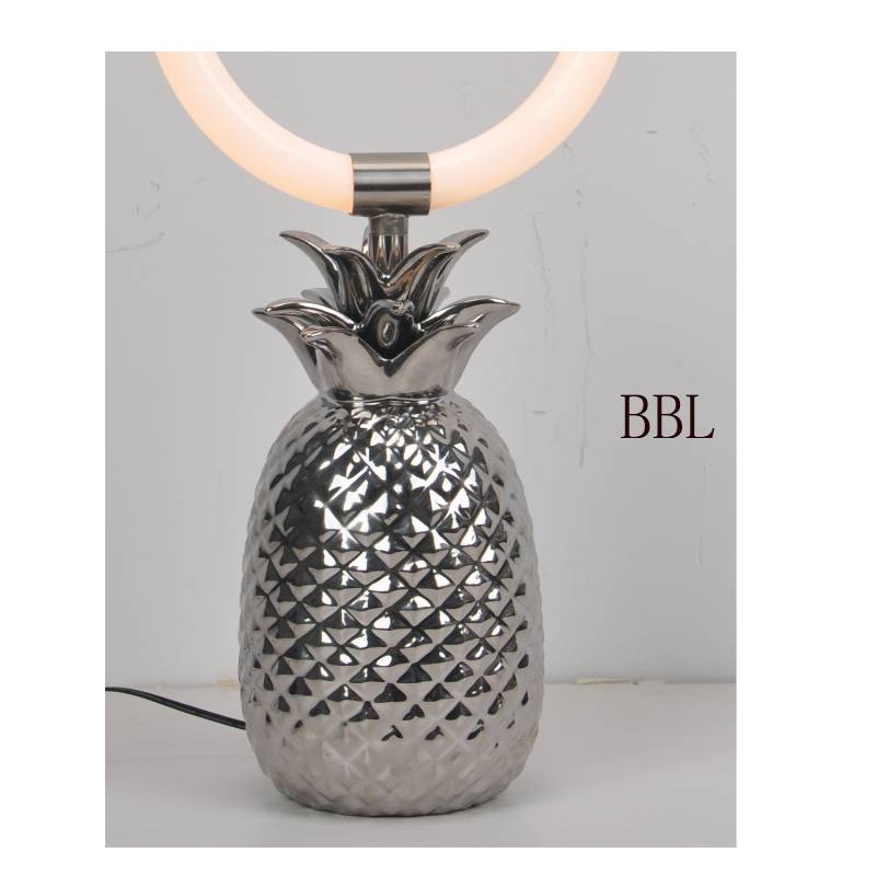 Светодиодна лампа с керамична лампа за ананас и акрилен пръстен